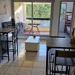Climatise Et Loggia Au Calme Avec Linge Et Parking Inclus 아그