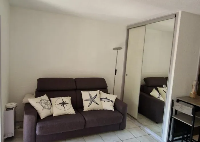 アパート Climatise Et Loggia Au Calme Avec Linge Et Parking Inclus